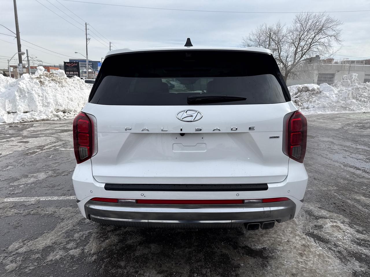 2023 Hyundai PALISADE Ultimate Calligraphy w/Beige Interior Photo