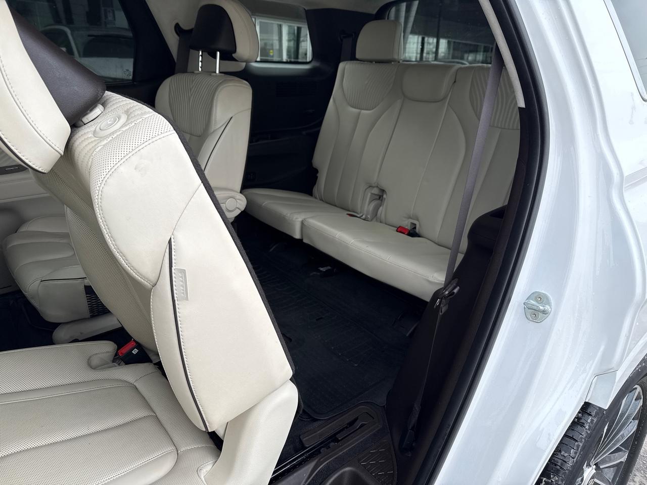 2023 Hyundai PALISADE Ultimate Calligraphy w/Beige Interior Photo