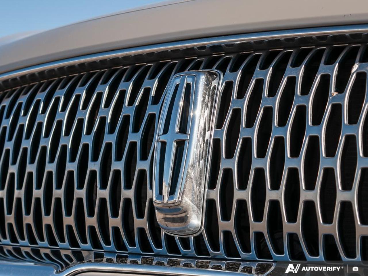 2022 Lincoln Nautilus RESERVE Photo