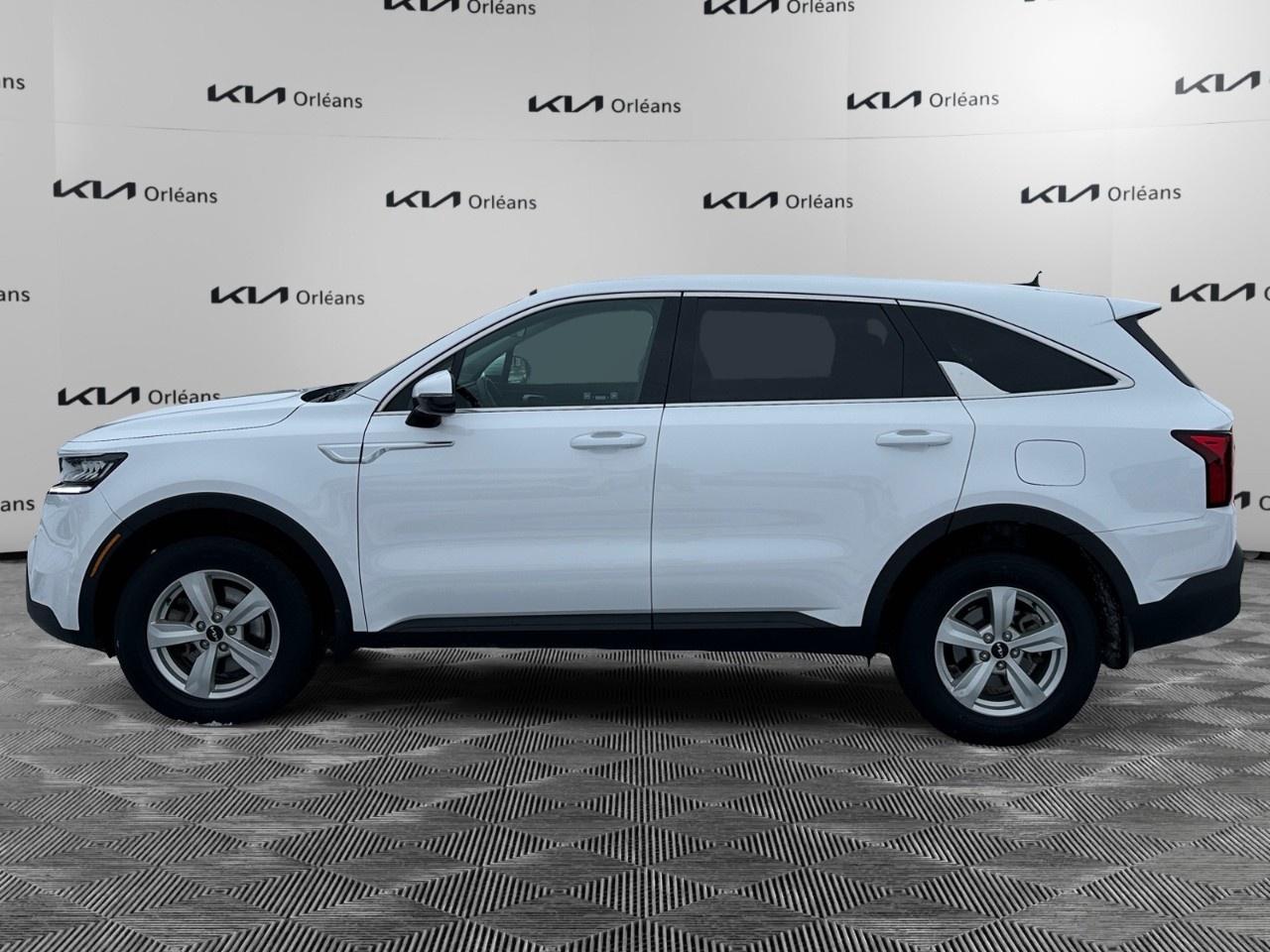 2023 Kia Sorento LX AWD Photo