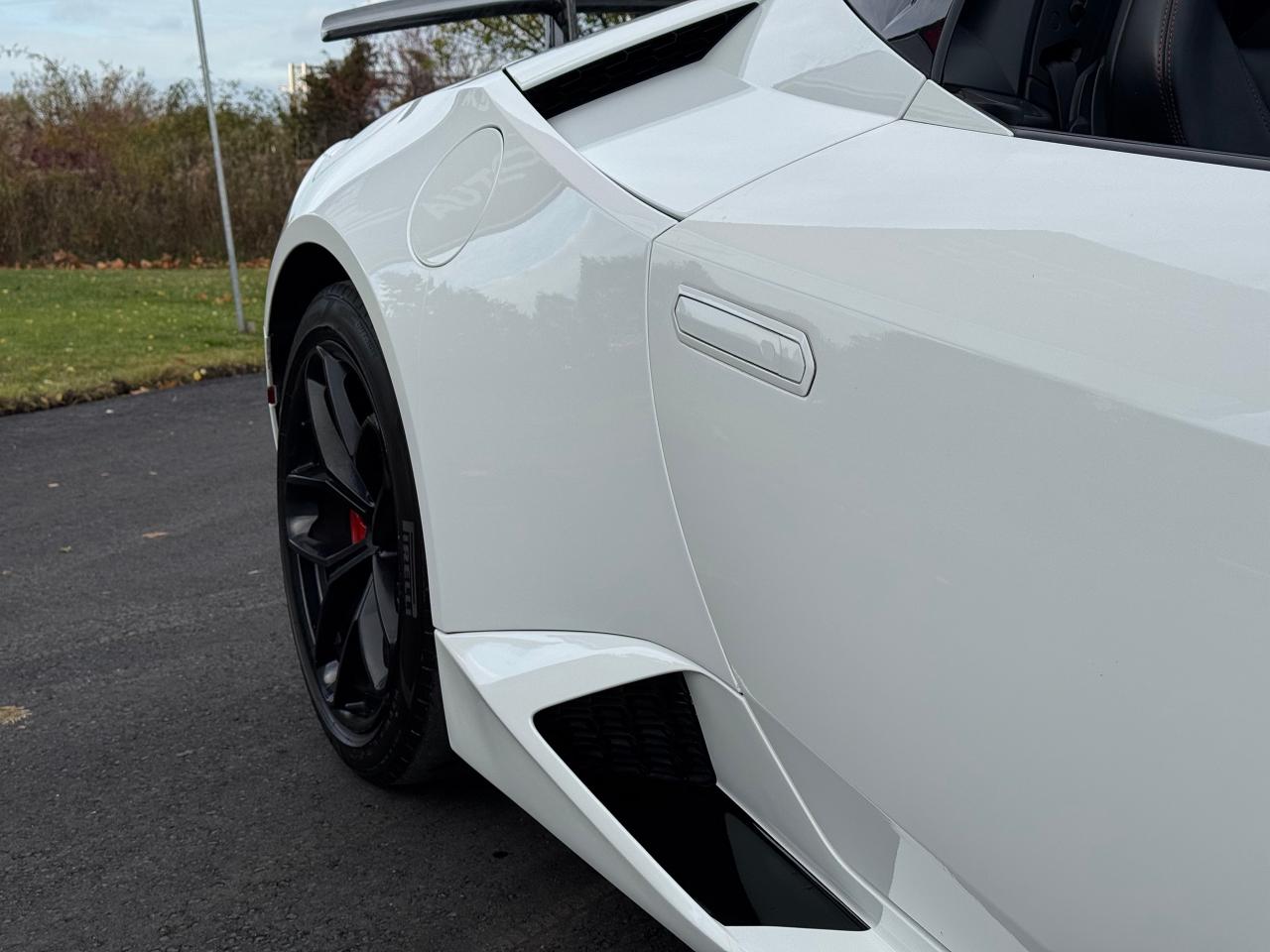 2017 Lamborghini Huracan RWD Sypder **LP580-2** - Photo #20