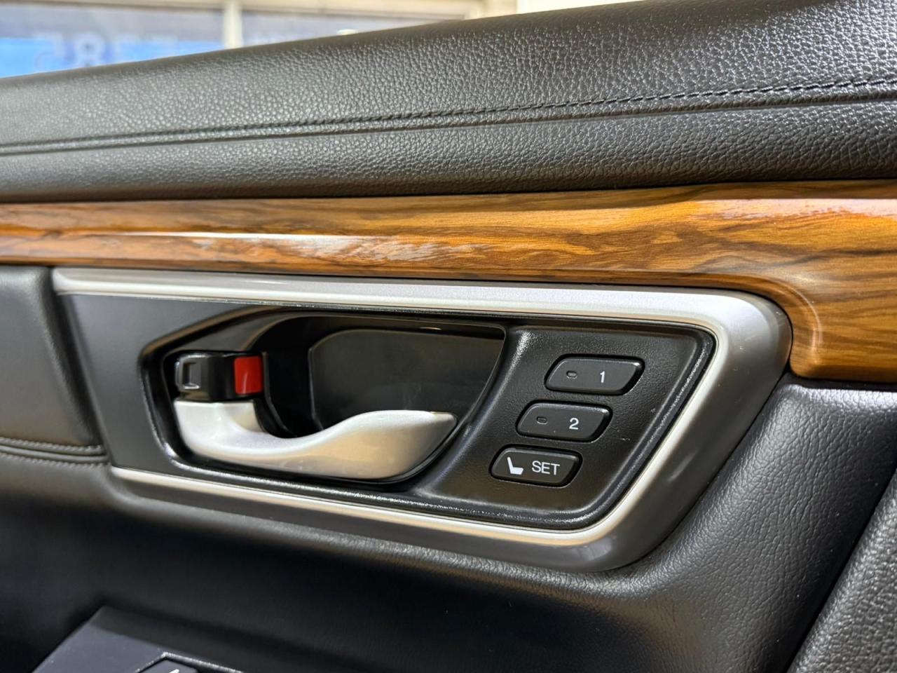 2022 Honda CR-V Touring| |NAVI |PANOSUNROOF |LANEKEEP| - Photo #25