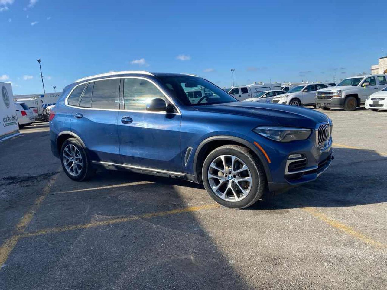 2021 BMW X5 xDrive40i - Photo #3