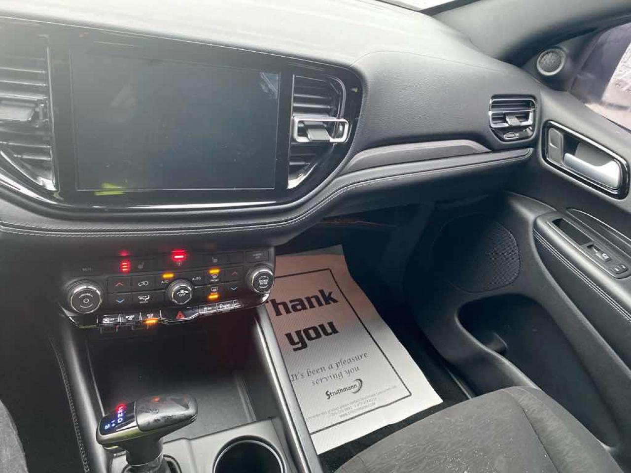 2022 Dodge Durango SXT - Photo #10