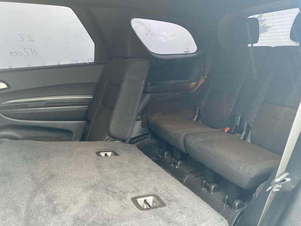 2022 Dodge Durango SXT - Photo #12