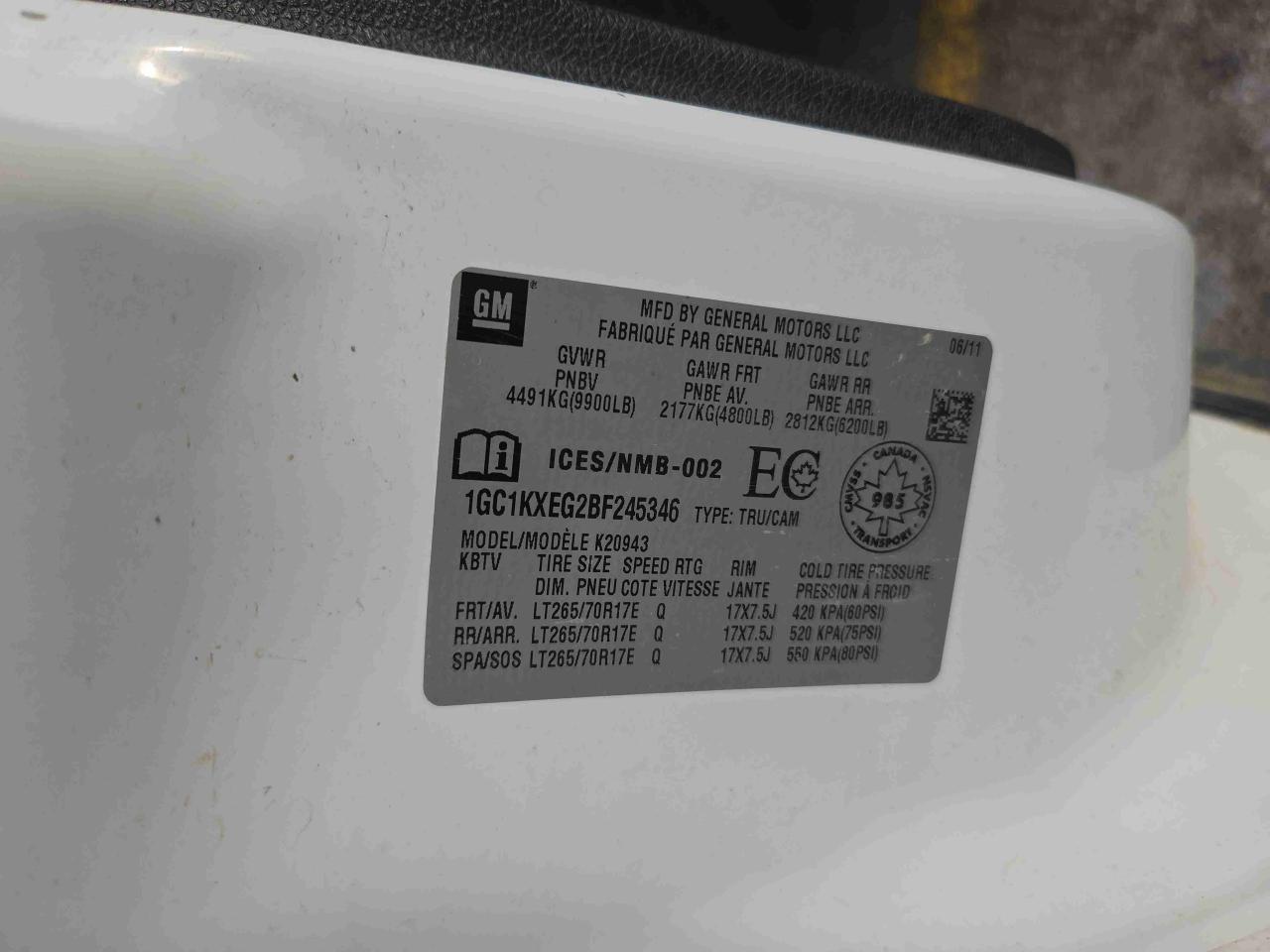 2011 Chevrolet Silverado K2500 HE - Photo #13