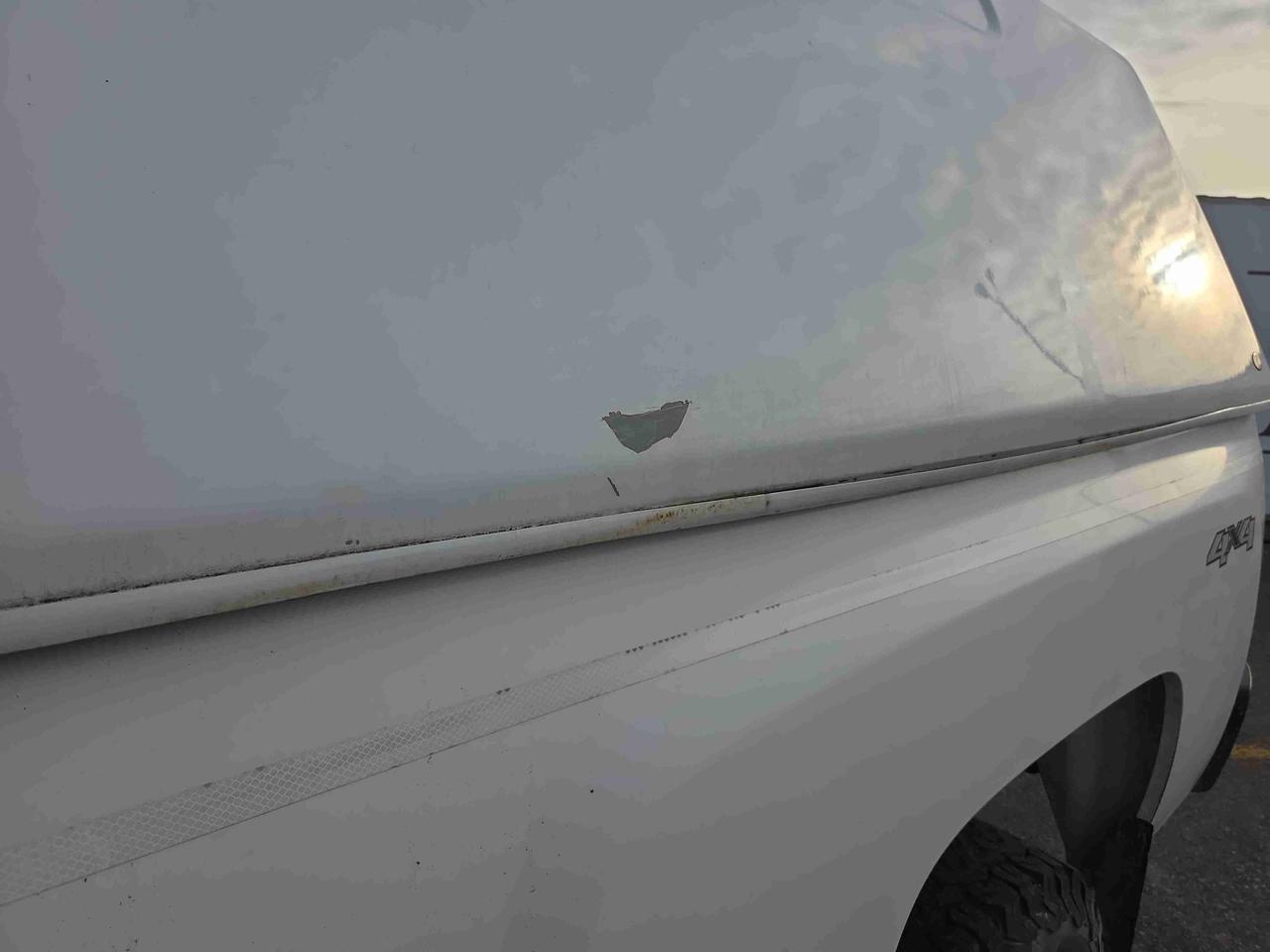 2011 Chevrolet Silverado K2500 HE Photo