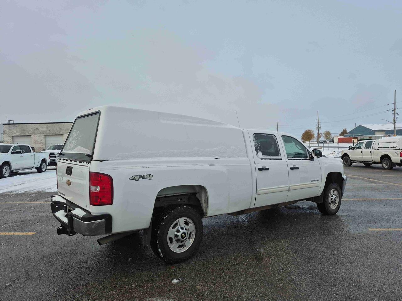 2013 Chevrolet Silverado K2500 HE Photo