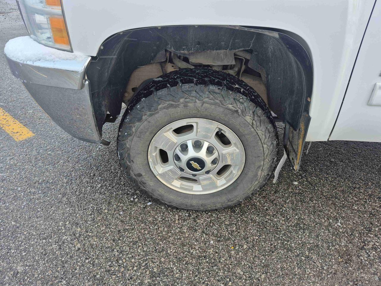 2013 Chevrolet Silverado K2500 HE Photo