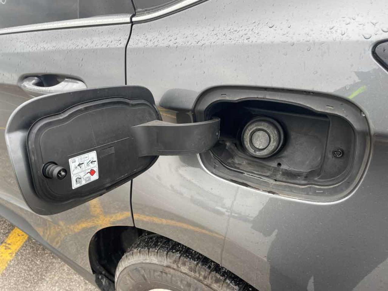 2021 Ford Edge SEL - Photo #19