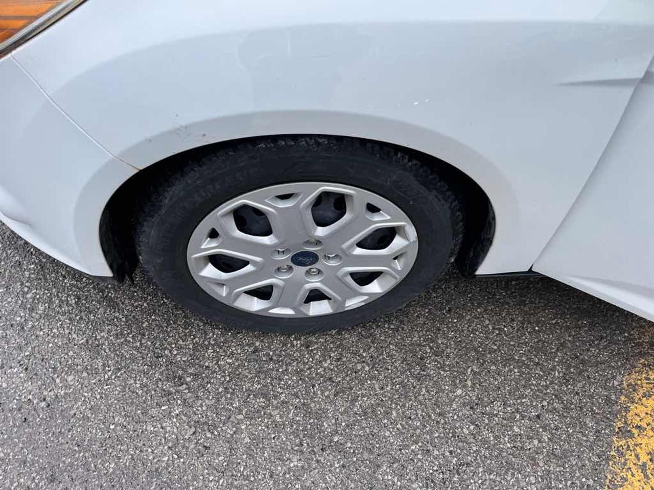 2014 Ford Focus SE Photo