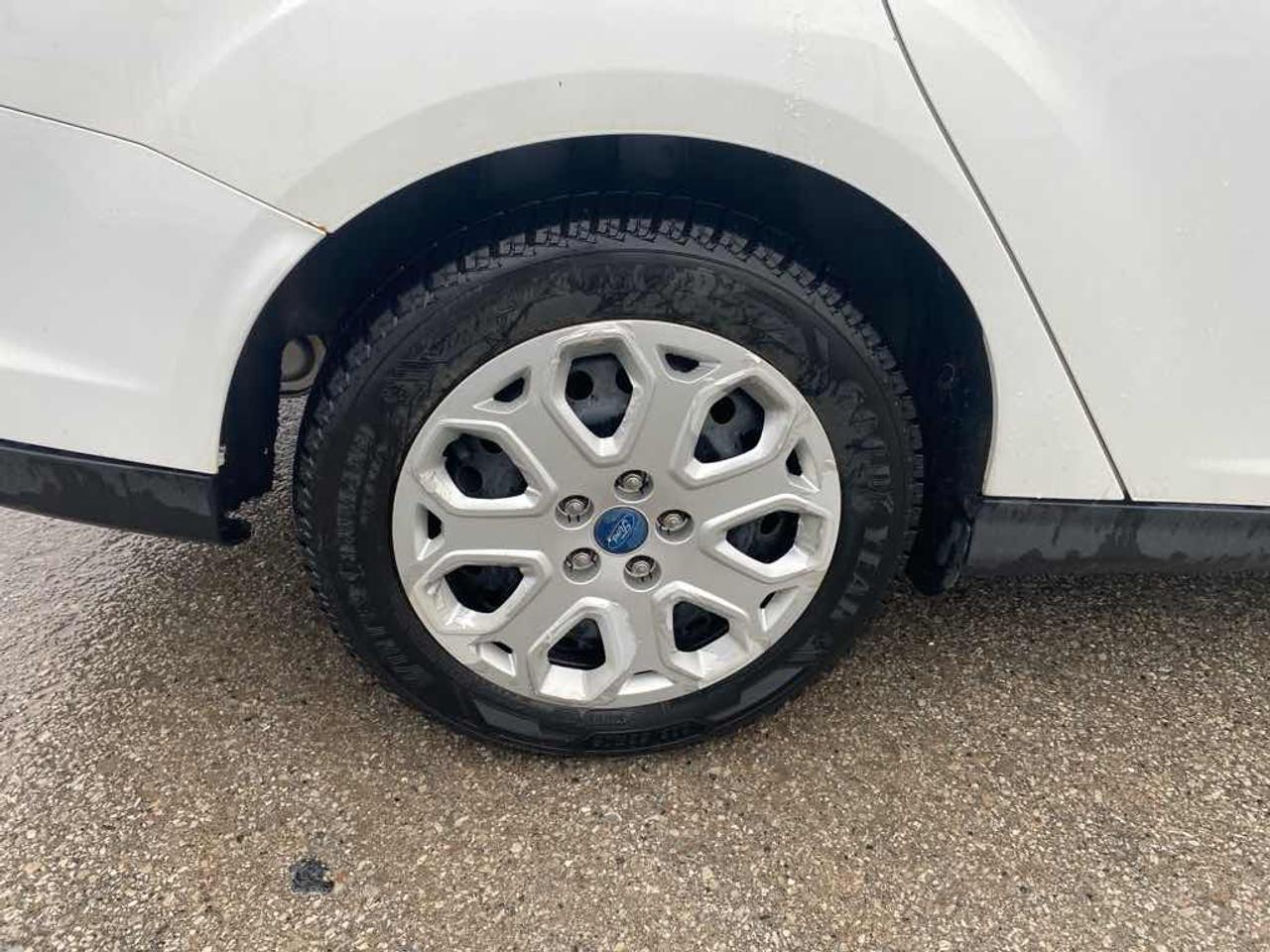 2012 Ford Focus SE Photo