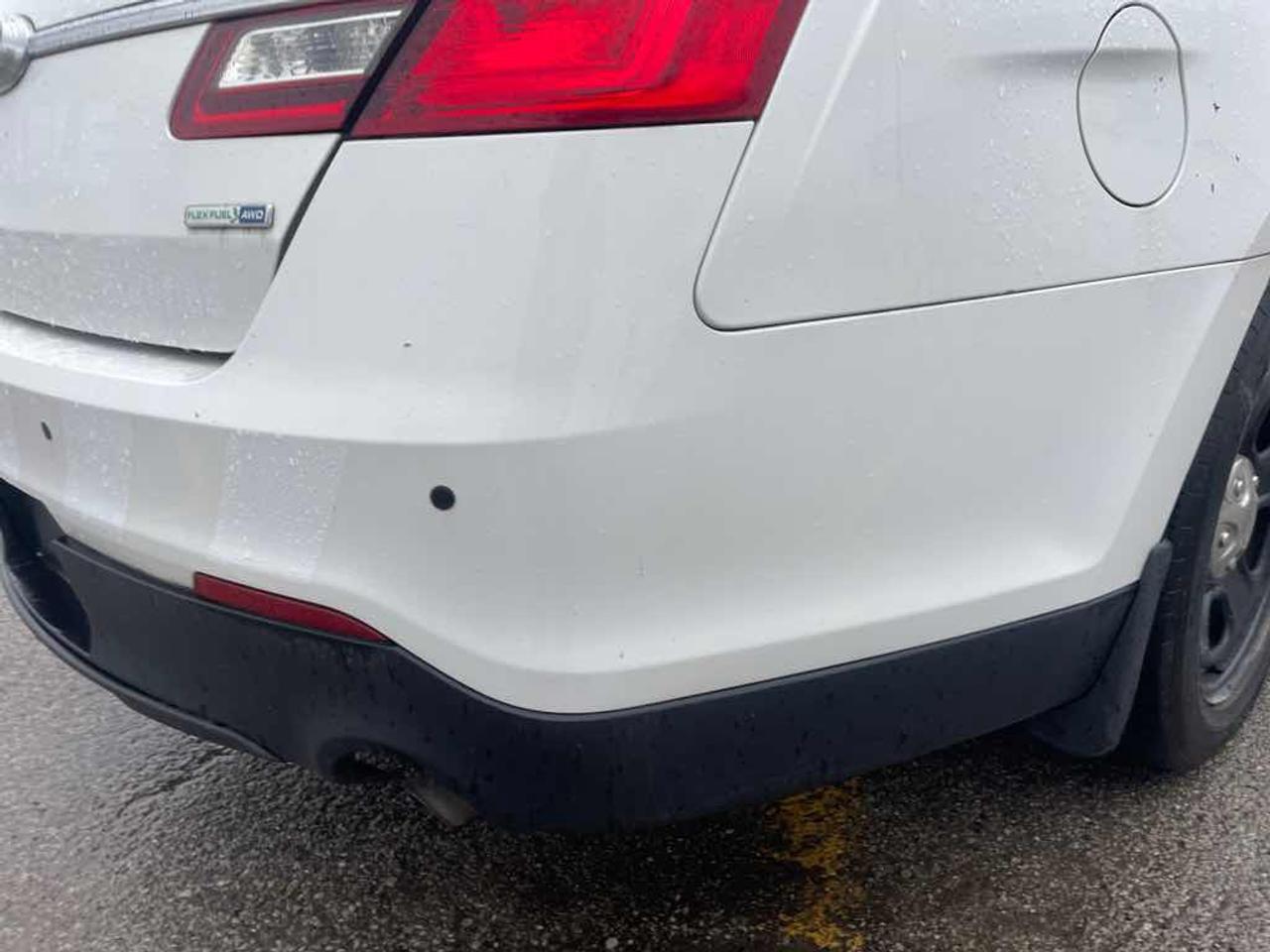 2016 Ford Taurus Police Inte Photo