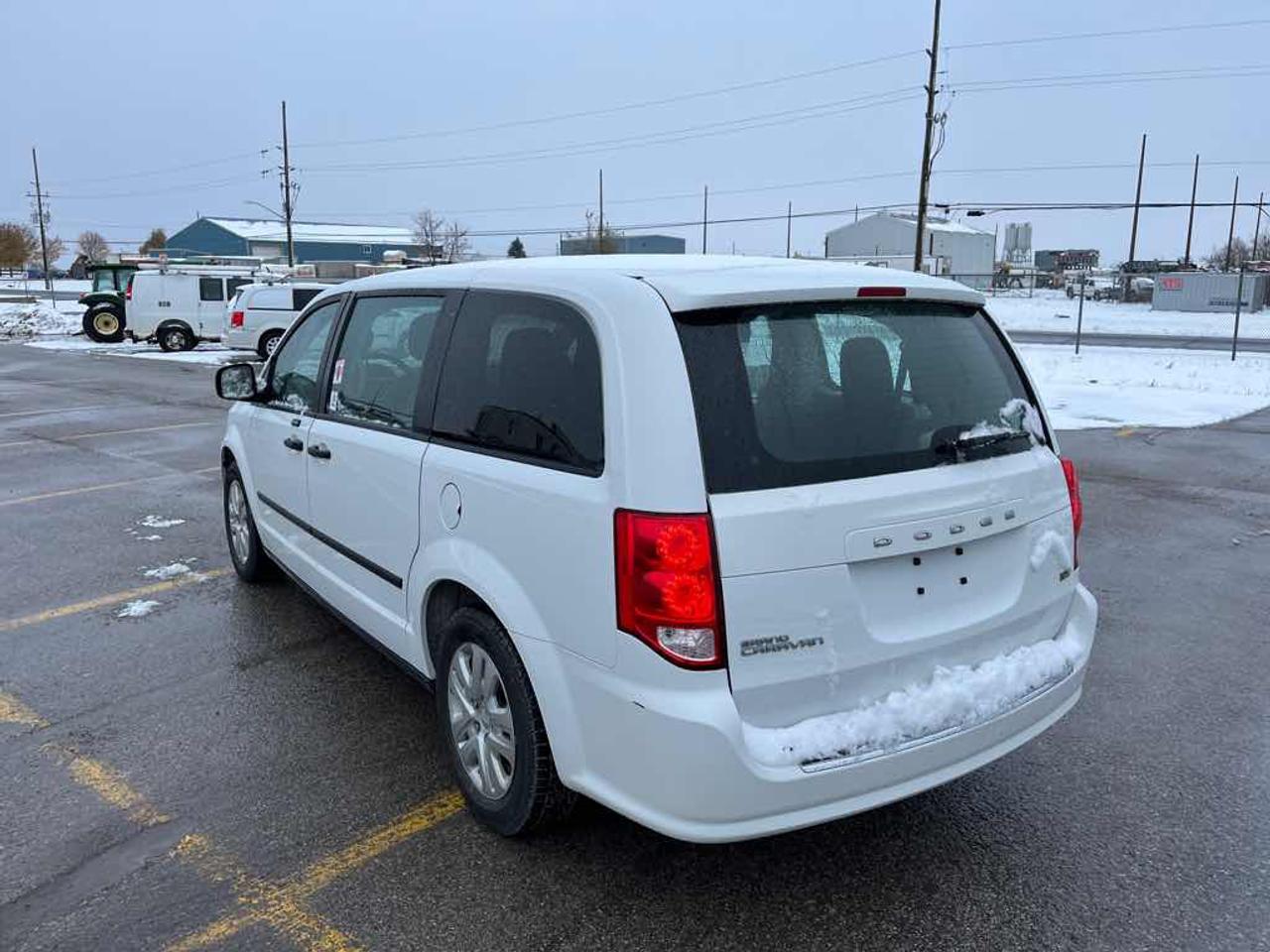 2016 Dodge Grand Caravan SE Photo