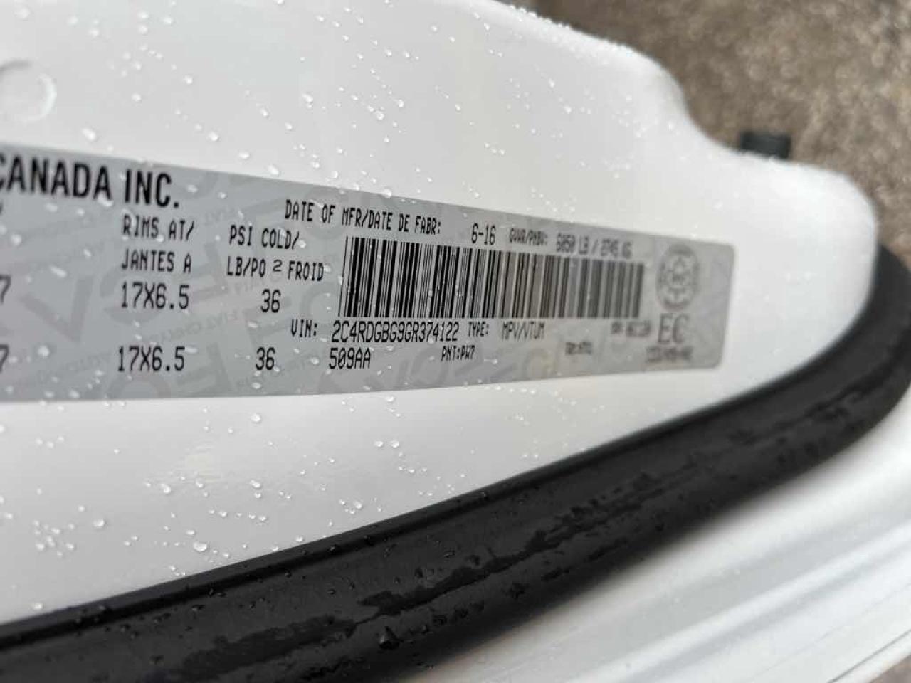 2016 Dodge Grand Caravan SE - Photo #13