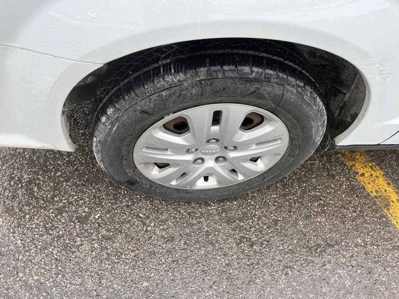 2016 Dodge Grand Caravan SE Photo