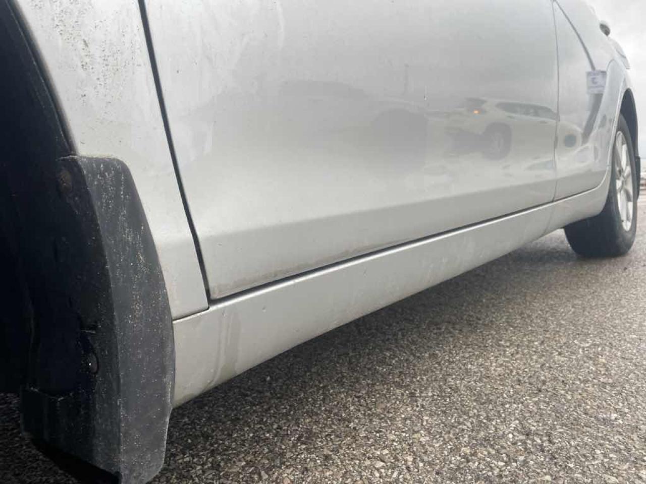 2011 Toyota Camry  - Photo #18