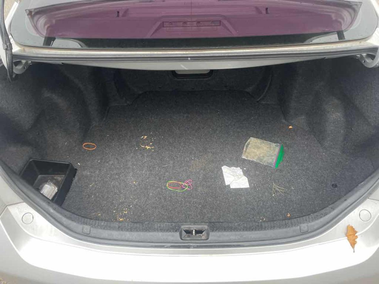 2011 Toyota Camry  - Photo #21