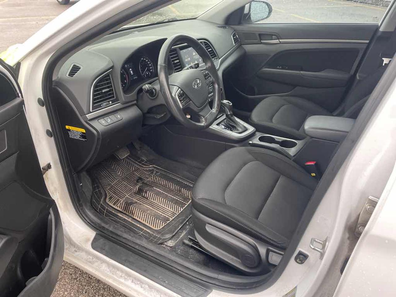 2017 Hyundai Elantra  Photo