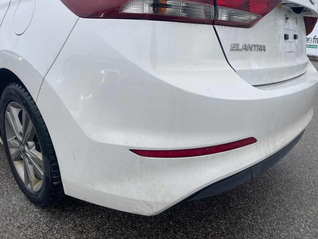 2017 Hyundai Elantra  - Photo #23