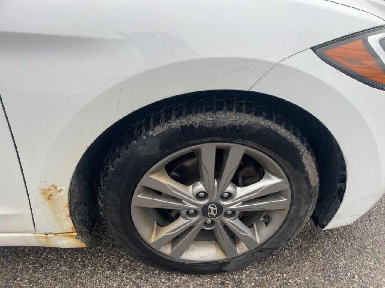 2017 Hyundai Elantra  - Photo #29