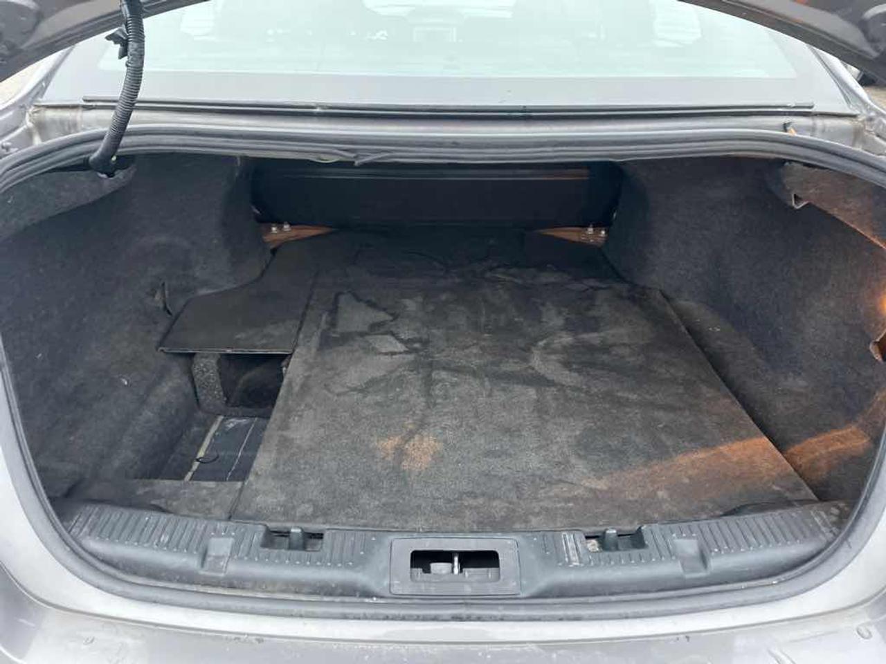 2016 Ford Taurus Police Inte Photo