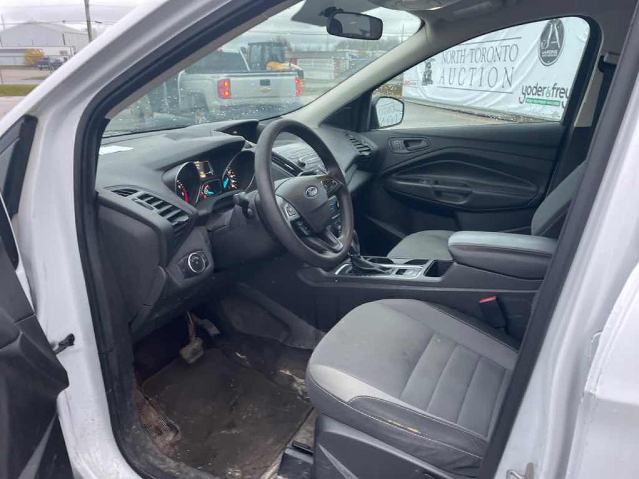 2019 Ford Escape S - Photo #8