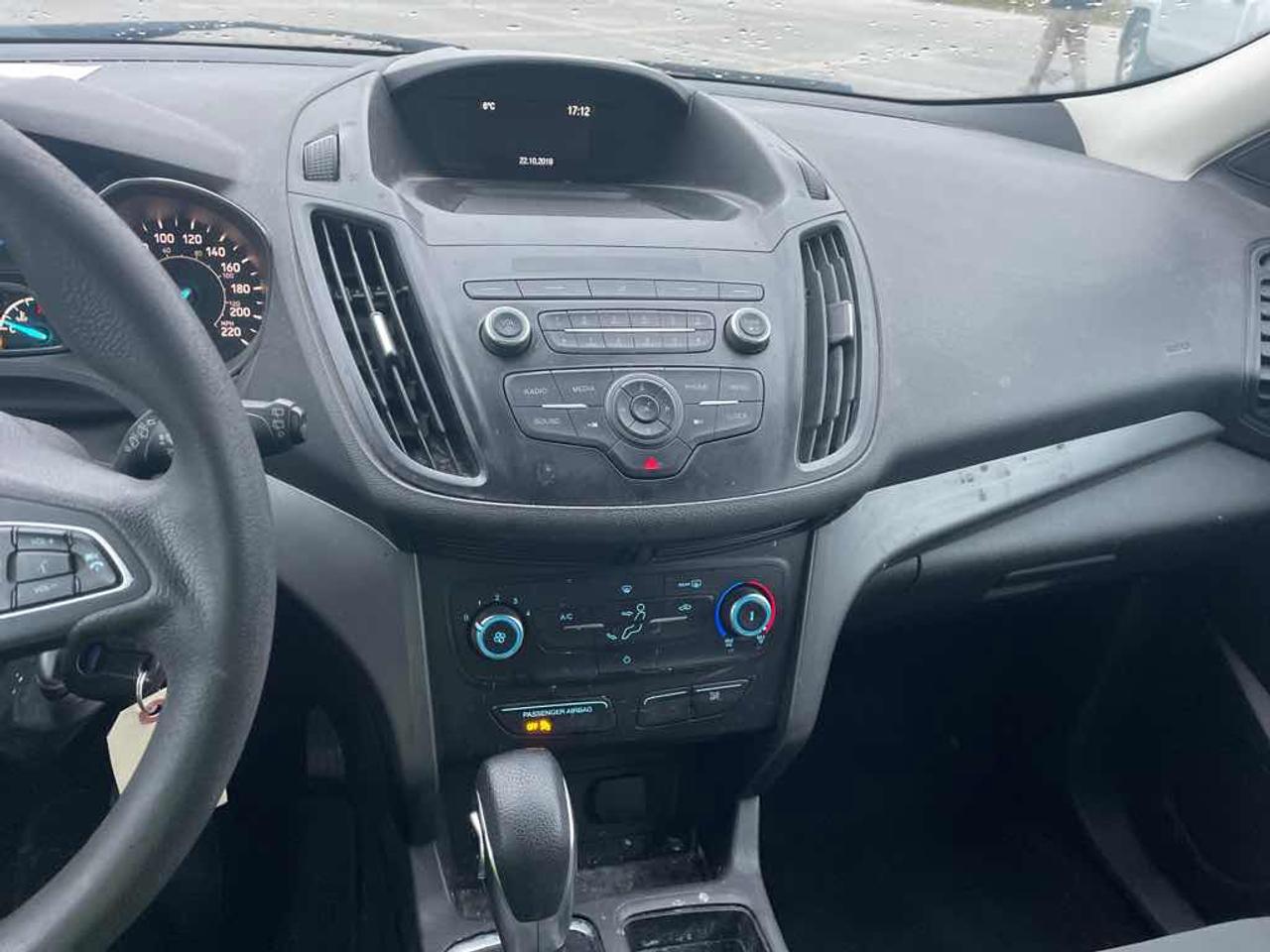 2019 Ford Escape S Photo