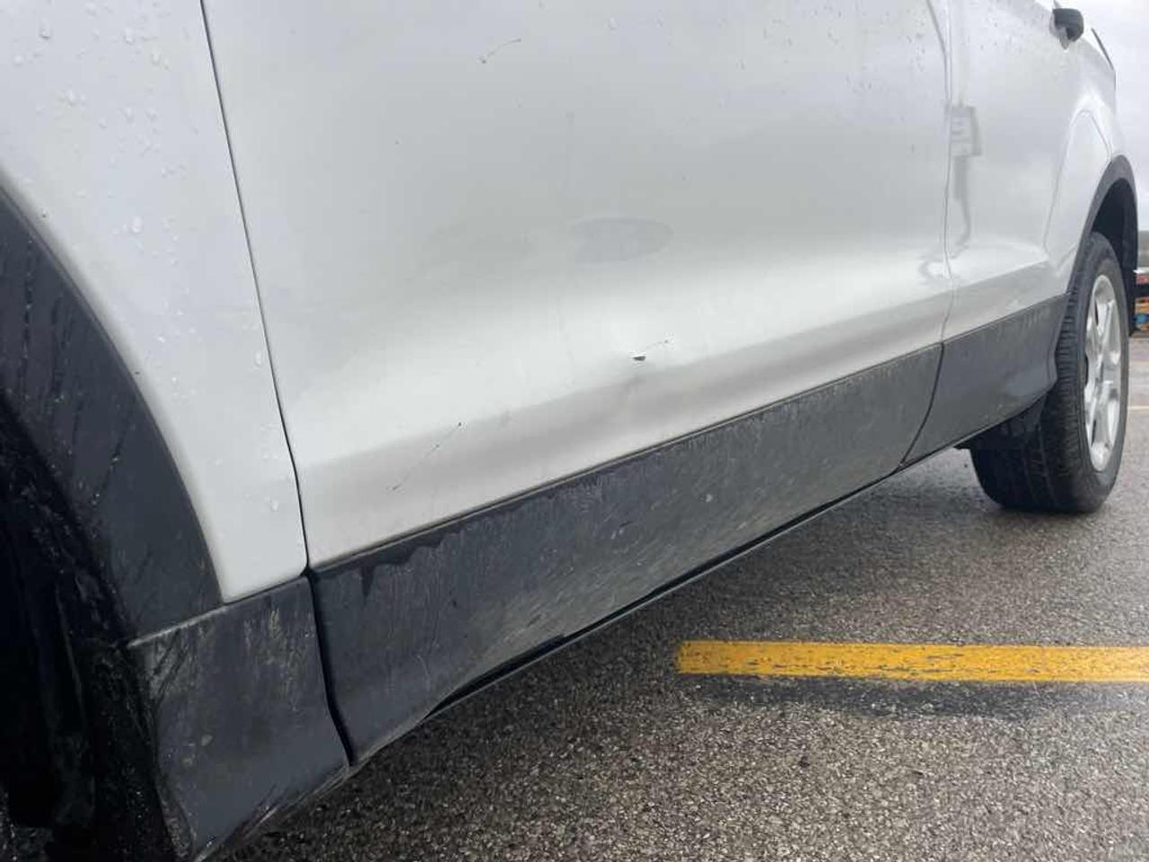 2019 Ford Escape S Photo