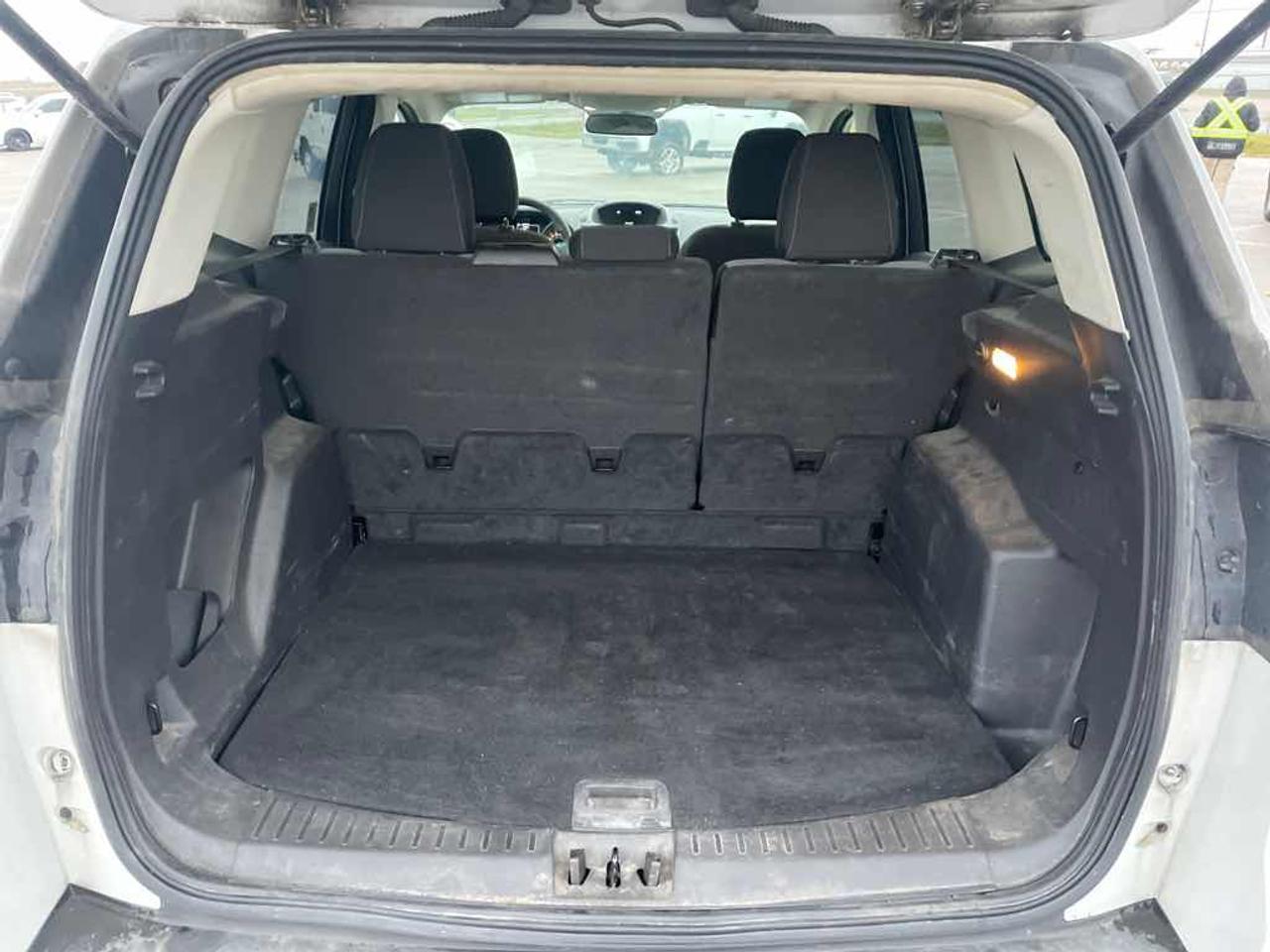 2019 Ford Escape S Photo