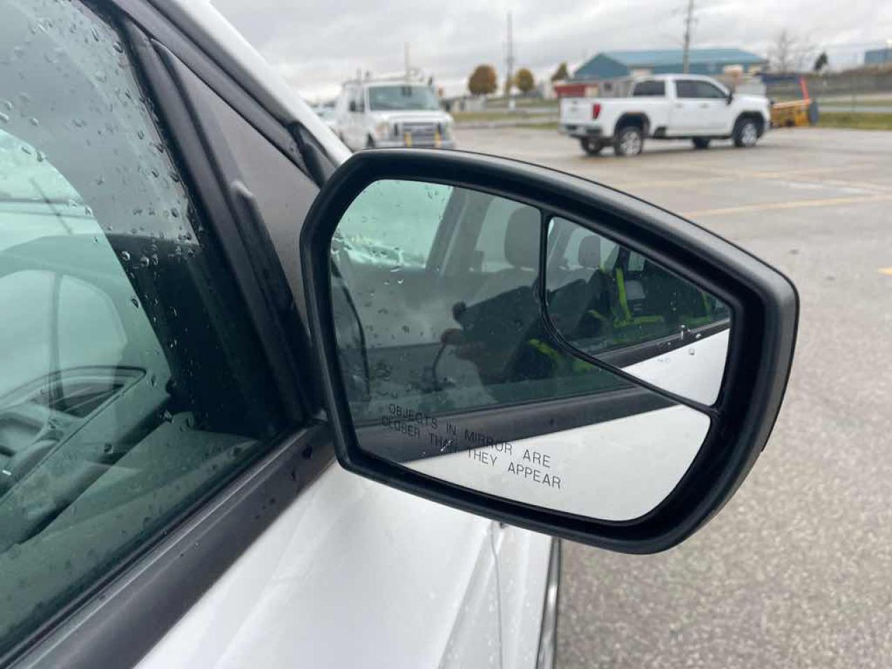 2019 Ford Escape S Photo