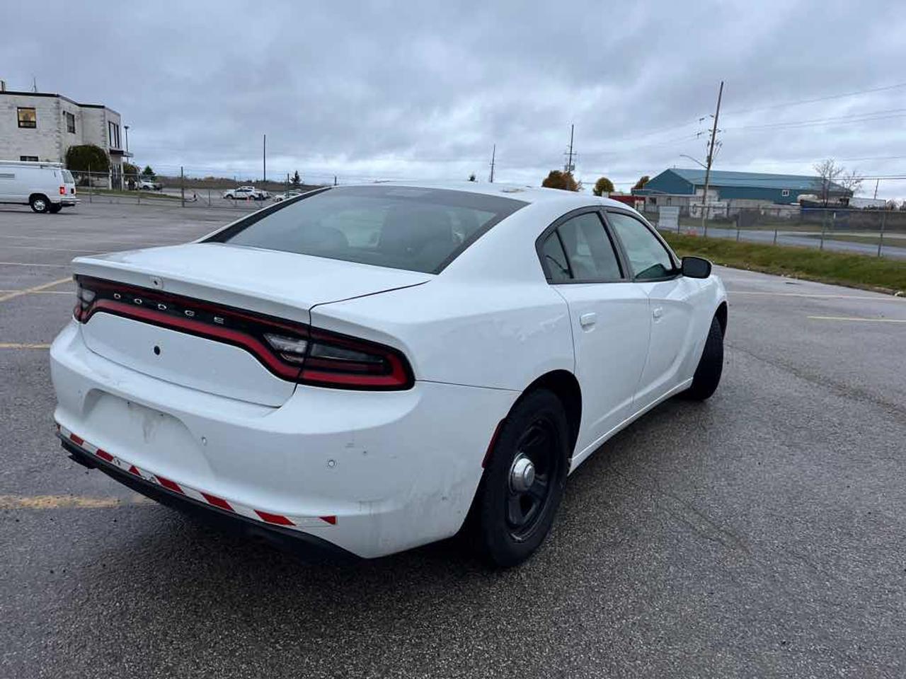 2017 Dodge Charger Police Photo3