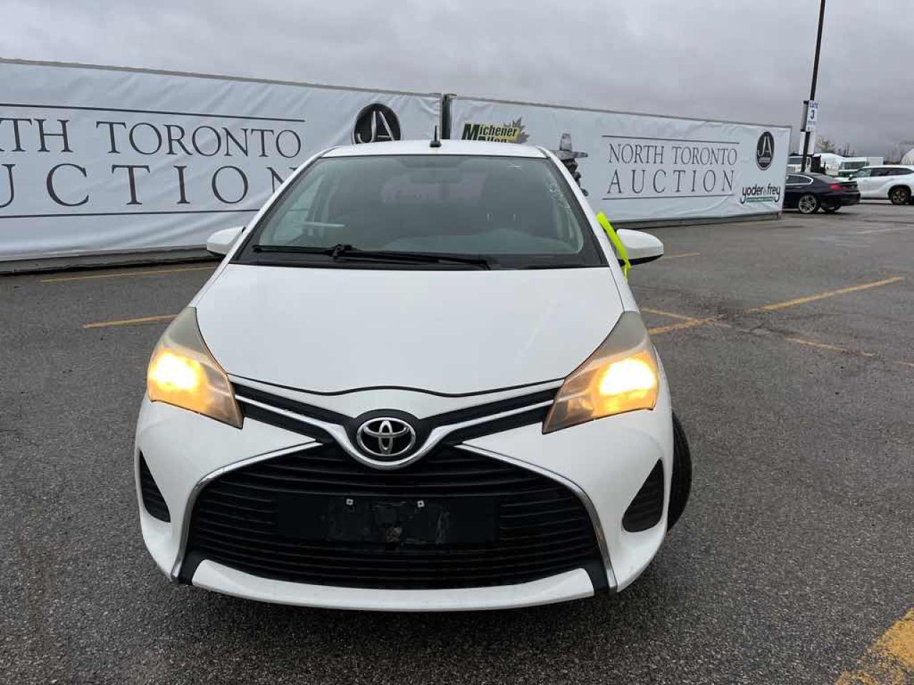 2015 Toyota Yaris LE - Photo #2