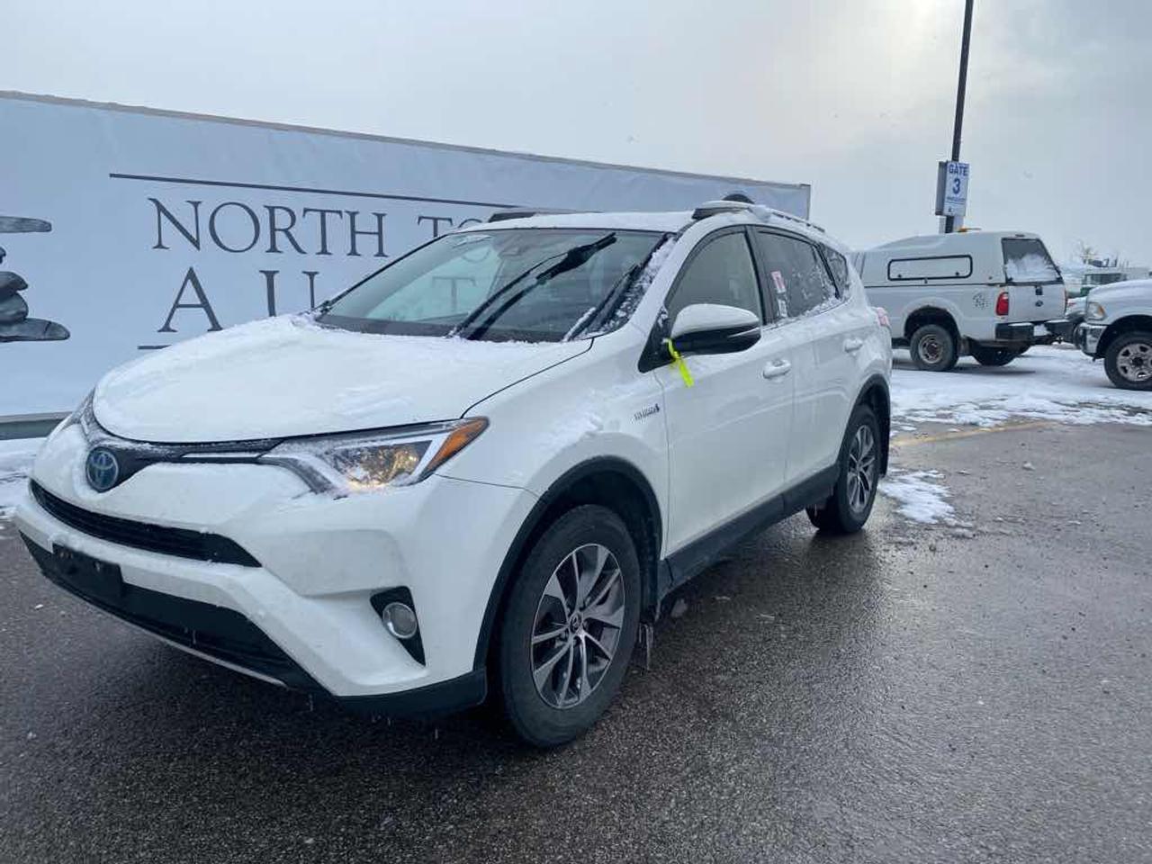 2017 Toyota RAV4 HV - Photo #1