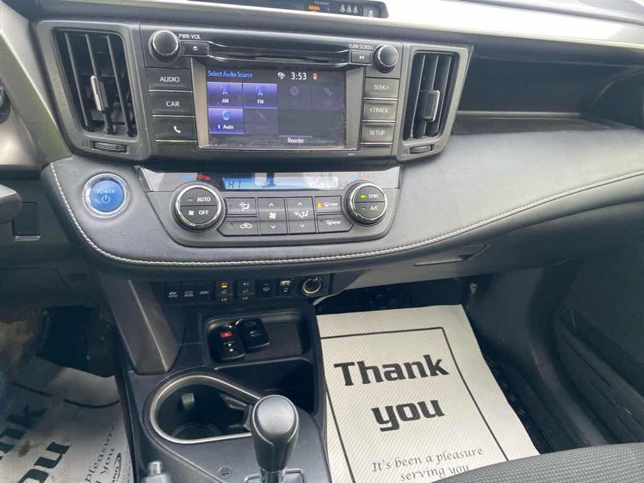 2017 Toyota RAV4 HV Photo