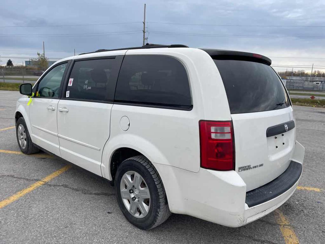 2008 Dodge Grand Caravan SE Photo