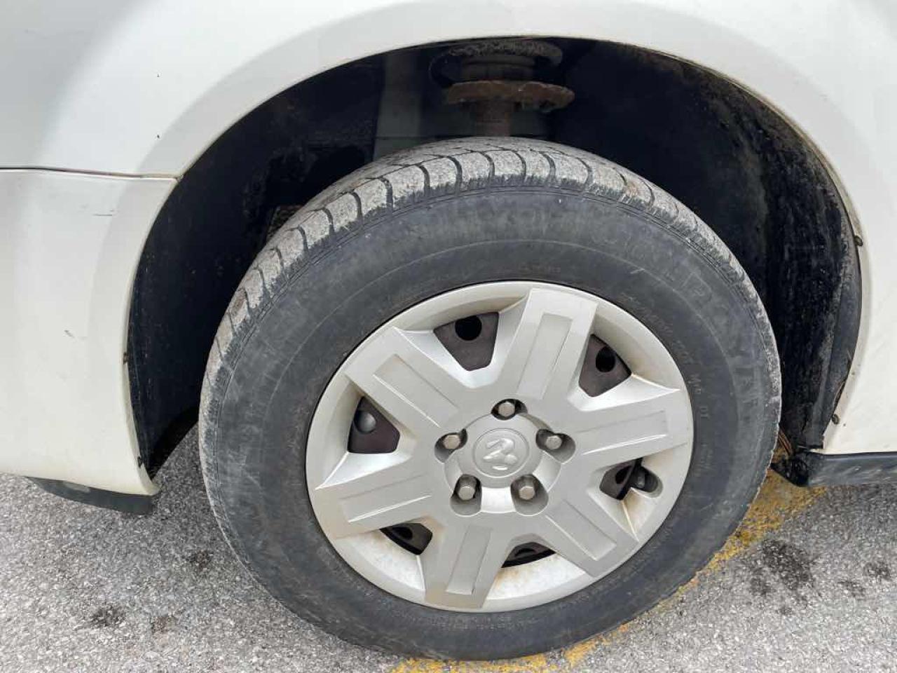 2008 Dodge Grand Caravan SE - Photo #14