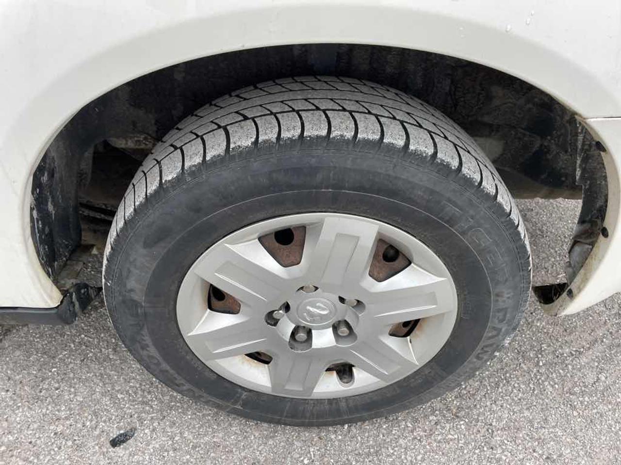 2008 Dodge Grand Caravan SE Photo