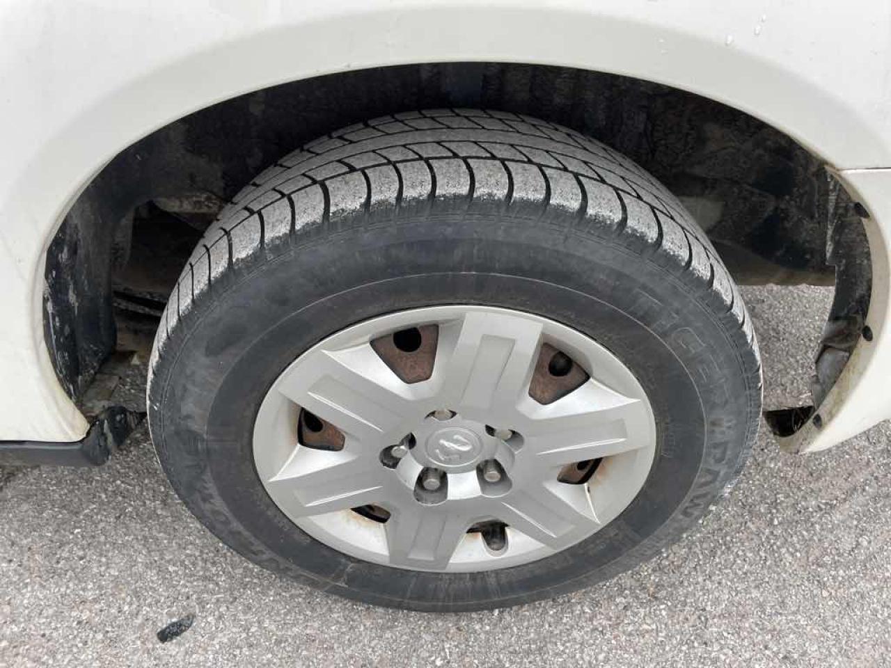 2008 Dodge Grand Caravan SE - Photo #19