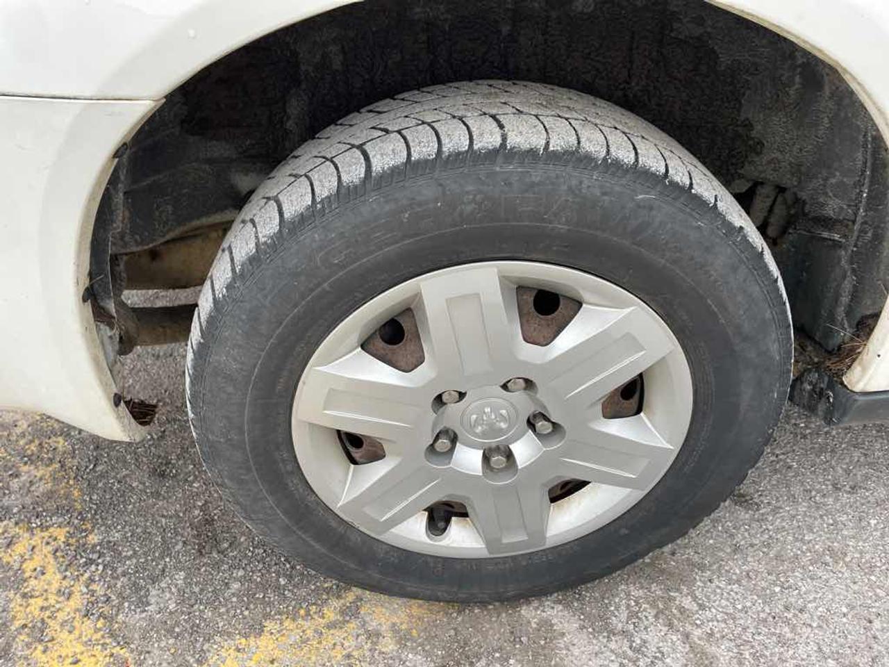 2008 Dodge Grand Caravan SE Photo