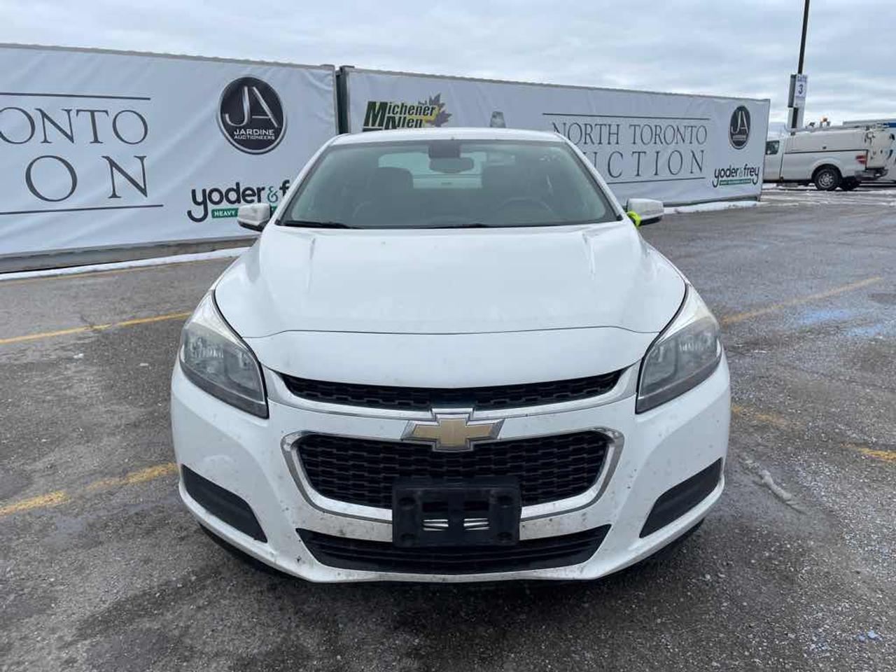 2014 Chevrolet Malibu LS Photo5
