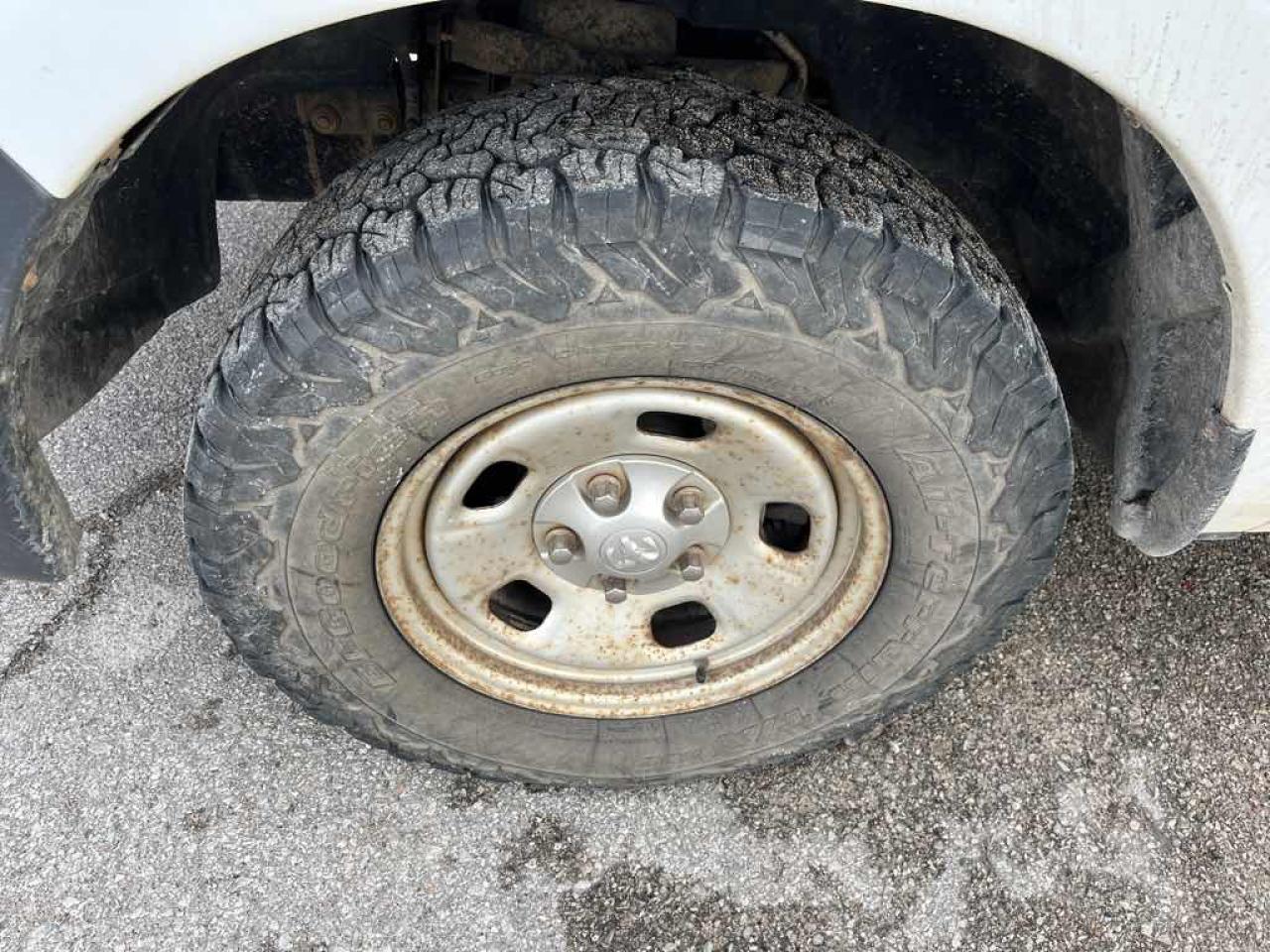 2015 RAM 1500 ST Photo