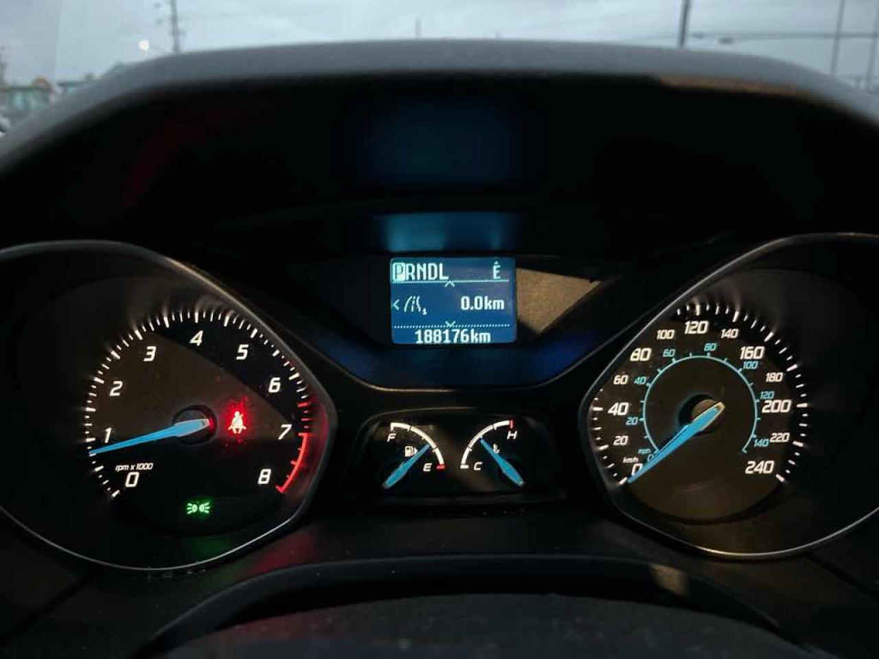 2012 Ford Focus SE - Photo #9