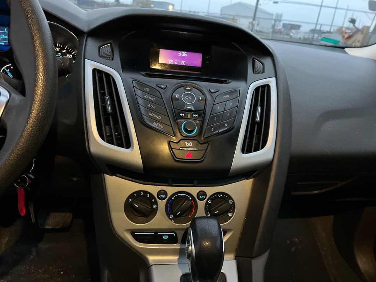2012 Ford Focus SE Photo