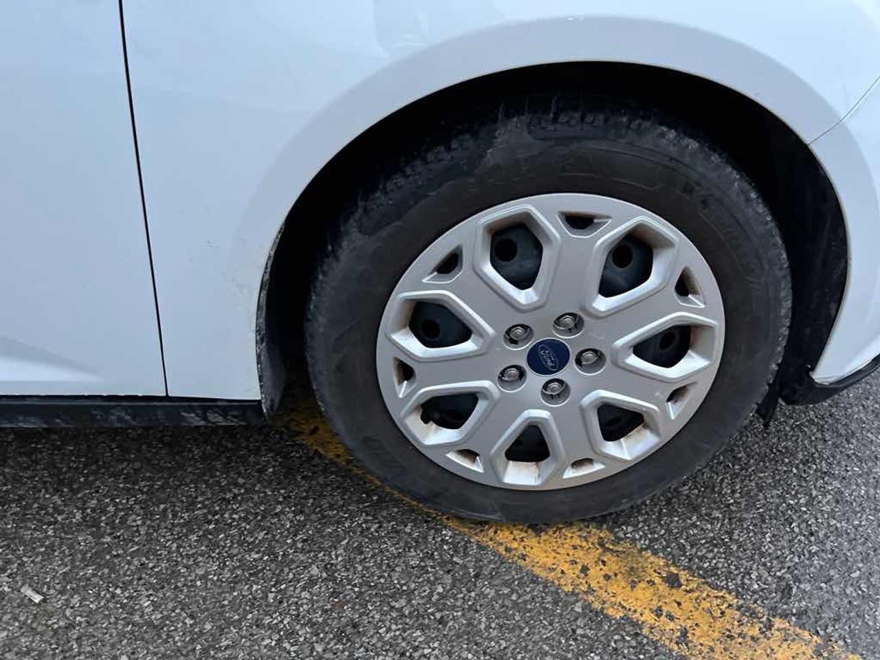 2012 Ford Focus SE Photo
