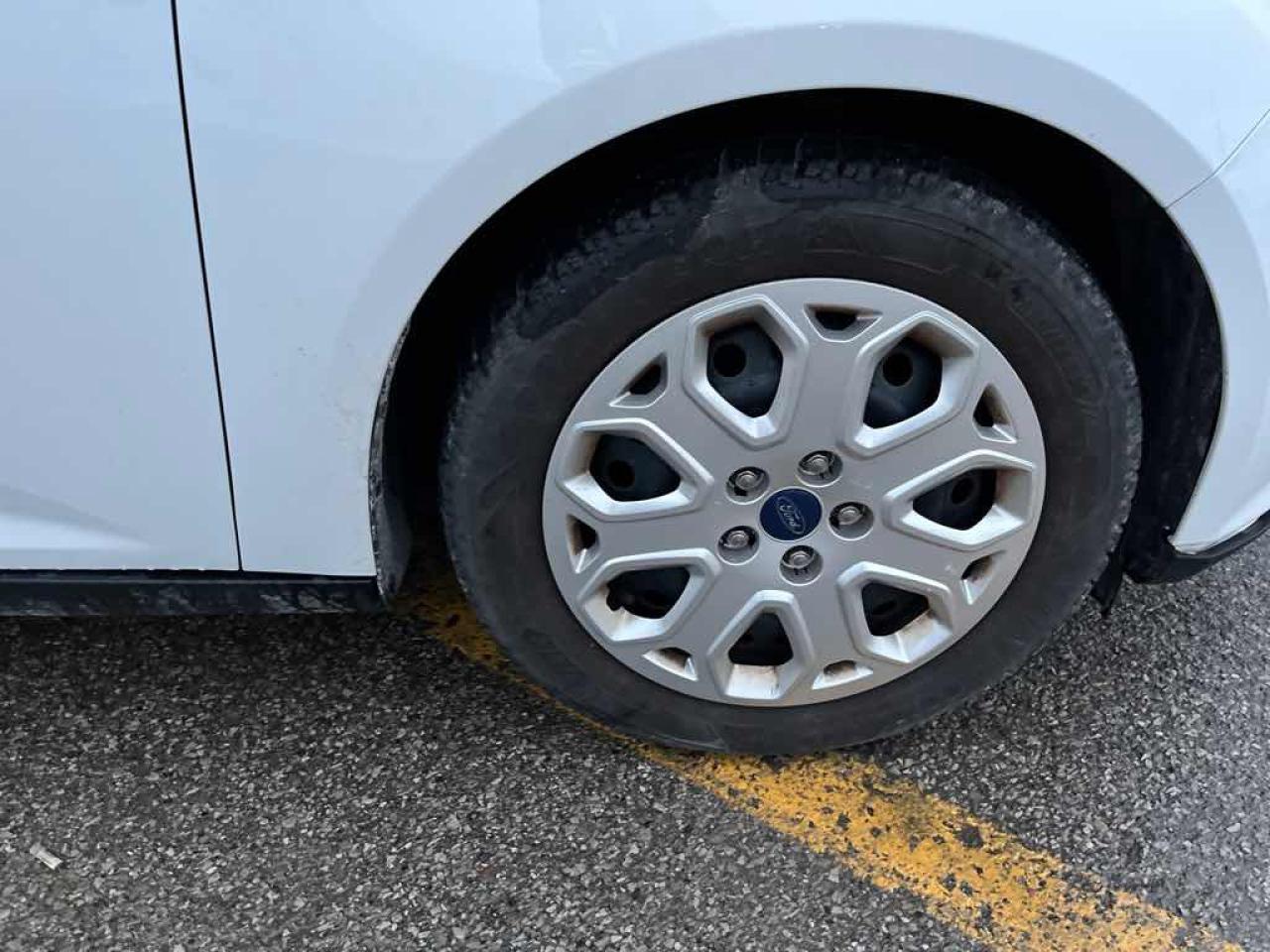 2012 Ford Focus SE - Photo #18