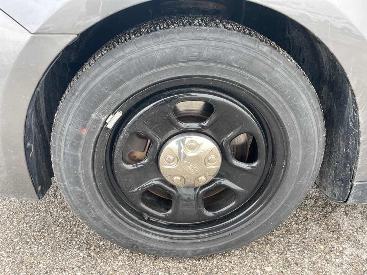 2018 Ford Taurus Police Inte Photo