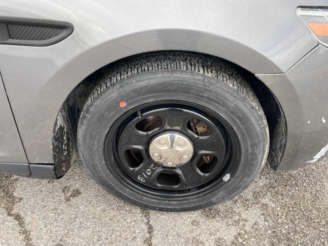 2018 Ford Taurus Police Inte - Photo #25