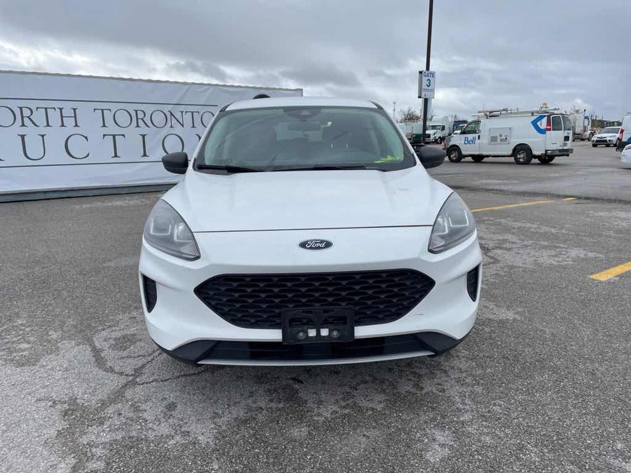 2021 Ford Escape S Photo