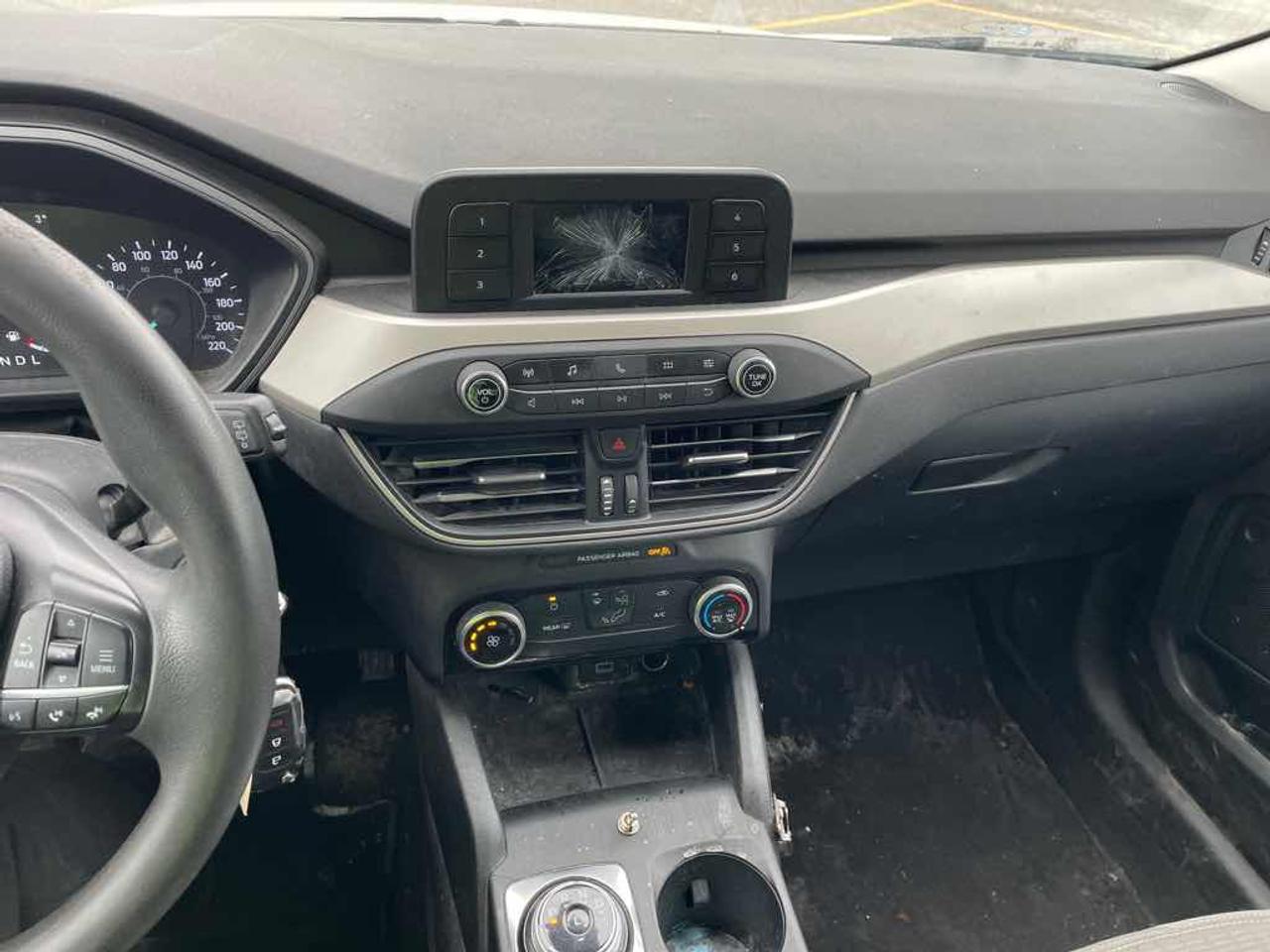 2021 Ford Escape S Photo